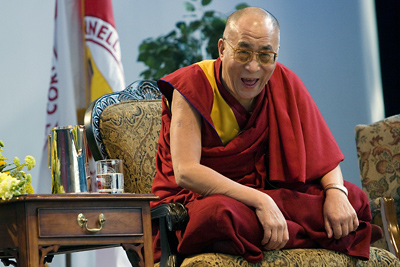 image of the Dalai Lama laughing at Cornell, from Robert Barker, Cornell University Photography, from an article at news.cornell.edu