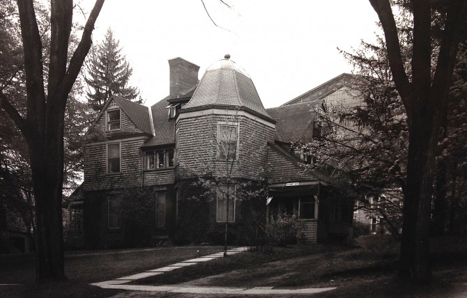 The faculty cottage at 9 East Avenue 