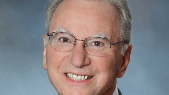 Irwin Jacobs to receive Distinguished Alumni Award | Cornell Chronicle
