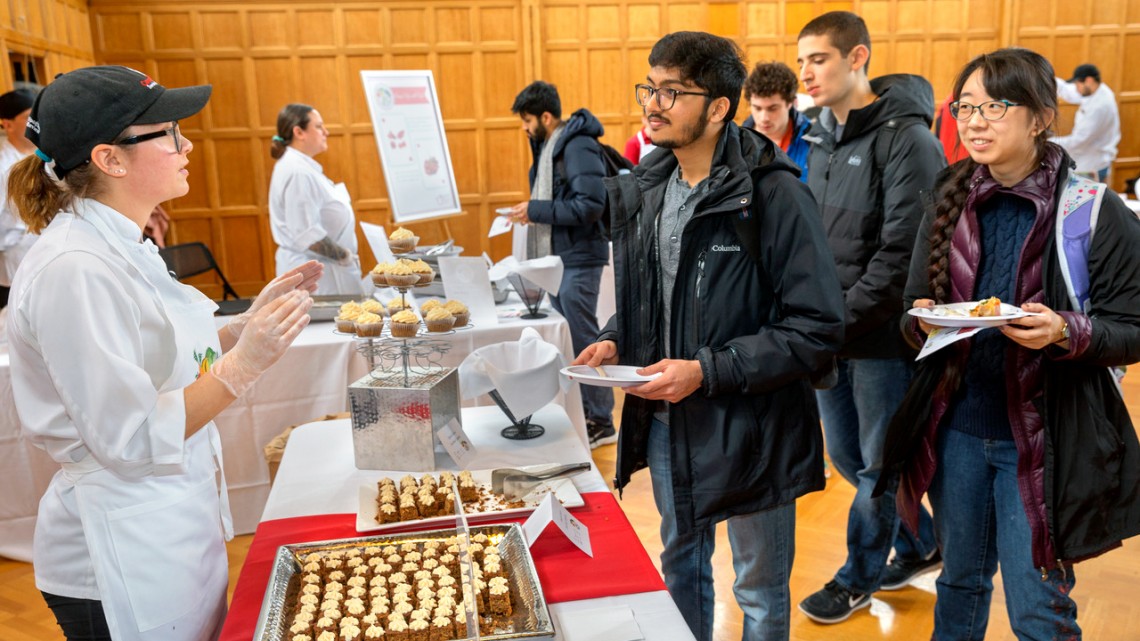 Cornell Dining staff chat with students 