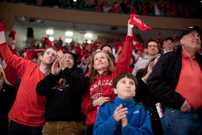 Big Red hockey fans pack Madison Square Garden | Cornell Chronicle