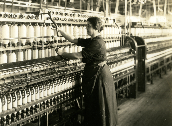 textile factories in the industrial revolution
