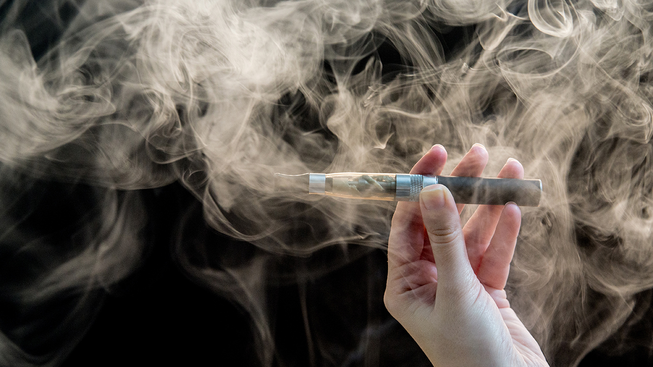 Cornell develops educational toolkit for testing e-cigarettes | Cornell Chronicle Cornell develops educational toolkit for testing e-cigarettes | Cornell Chronicle