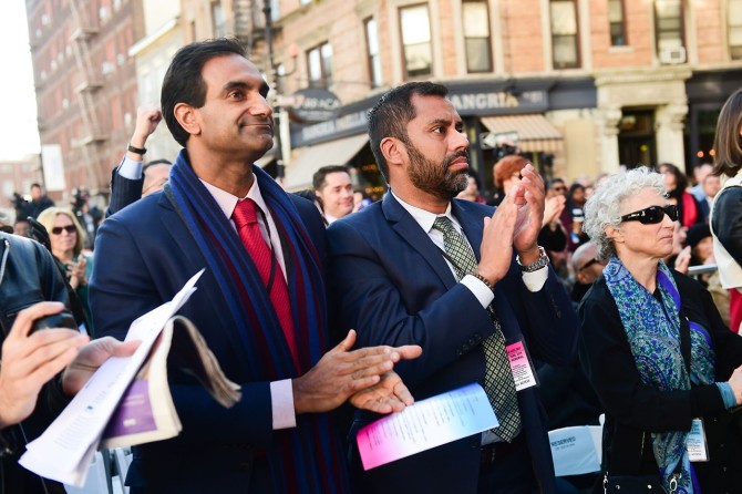 Dr. Jay Varma, left, during New York City’s World AIDS Day event in 2016.