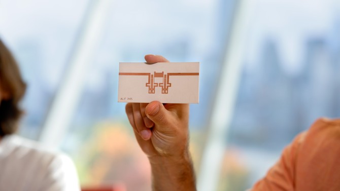 The latest model of the SensVita device.