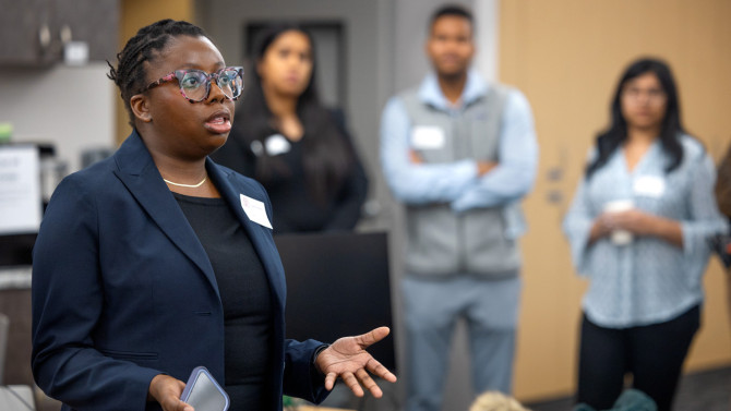 Chimoma Orakwue, MBA ‘26, congratulates Community School of Music and Arts and says a few words about why the class made a grant to this organization.