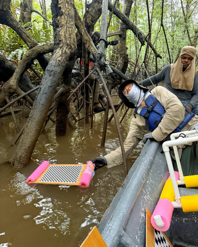 Checking equipment in Colombia