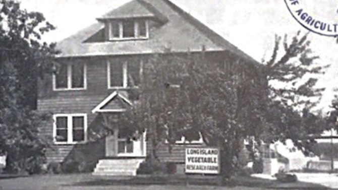 Historic photo of a building.
