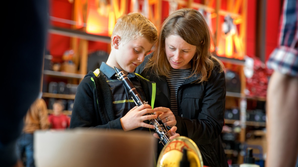 Bring a Child to Work day welcomes 400 children to Cornell | Cornell