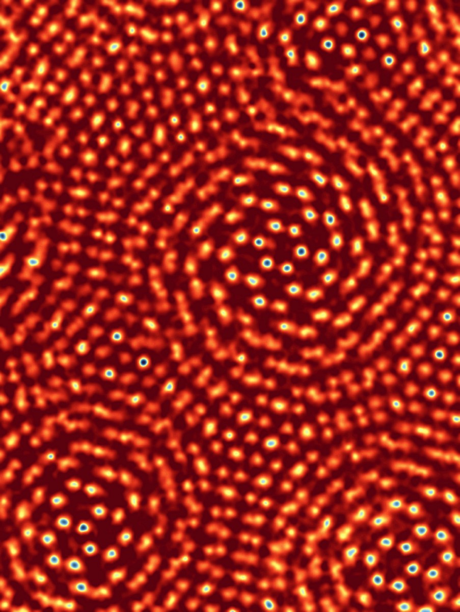 Electron microscope detector achieves record resolution | Cornell Chronicle