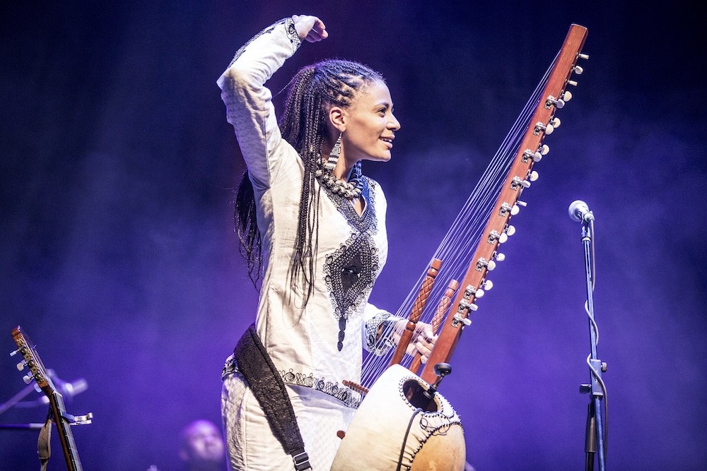 アート・デザイン・音楽 SONJA BRAAS SO FAR Cornell Concert Series hosts Sona Jobarteh, musician of the West