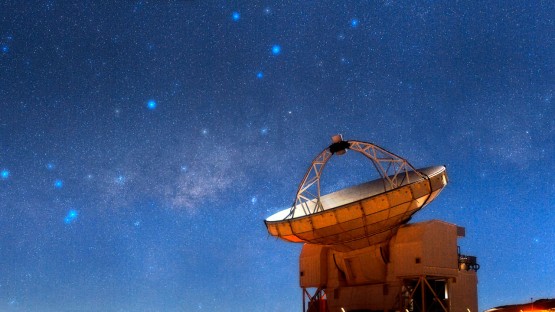 Chasing data: Astronomers race to explore ancient galaxies - Vimarsana News