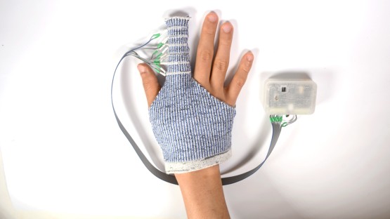 Knitted robotic textile promising for hand edema patients - Vimarsana News