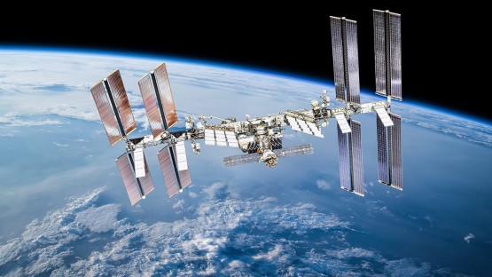 Bacterium on International Space Station developing drug resistance - Vimarsana News