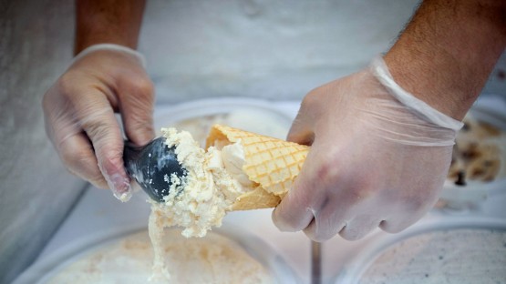 'Apple Commons' licks ice cream contest competition - Vimarsana News