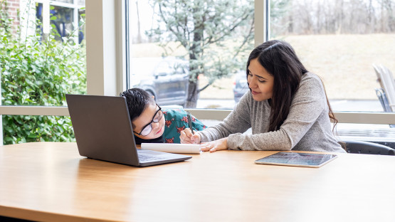 Navigators help high-risk students graduate, earn more | Cornell Chronicle