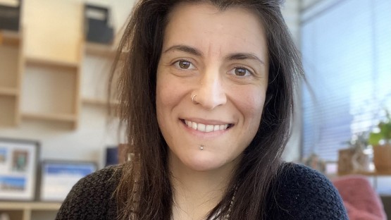 Neuroscientist Azahara Oliva receives the Suffrage Science Award