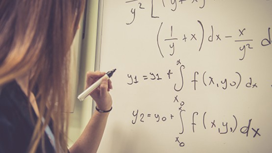Strogatz, colleagues aim to improve math communications | Cornell Chronicle