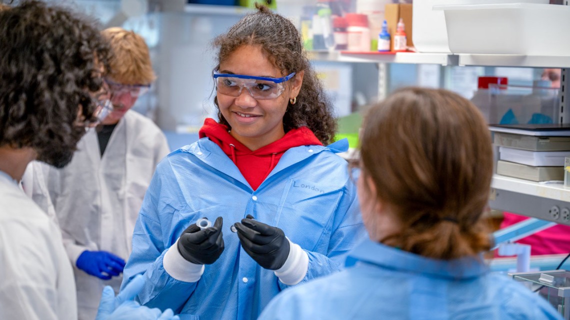 Jada Murphy, a rising high school sophomore, from Haverstraw, New York, visited Cornell's Weill Hall on June 27 to study biomedical engineering research tools and techniques at the 2024 4-H Career Explorations Conference. 