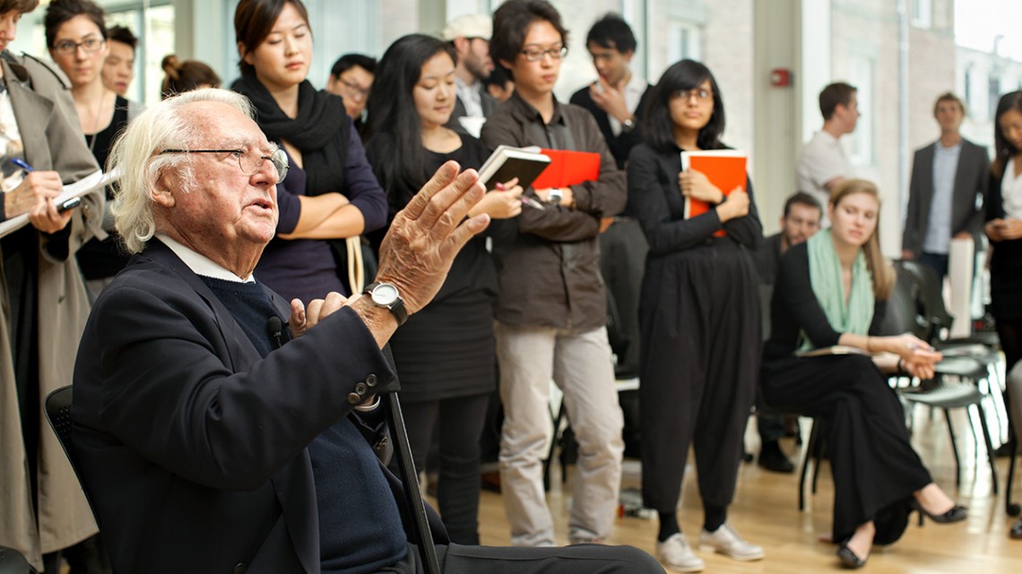 Richard Meier sits in on an architecture studio class