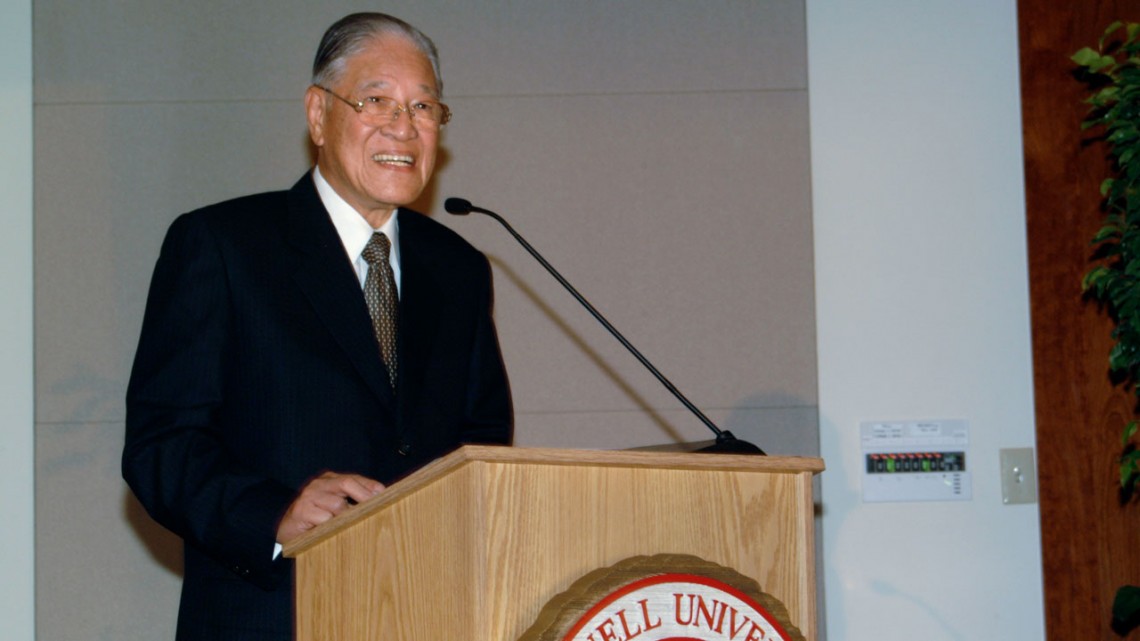 Lee Teng-hui at Cornell in 2001