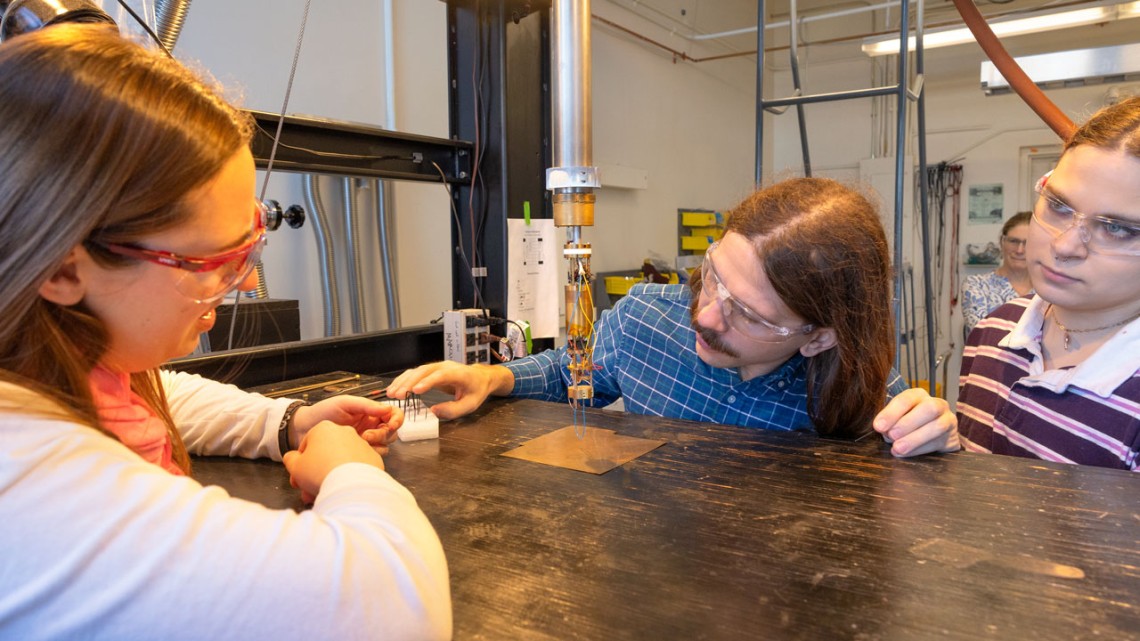 Christopher Petroff Virginia McGhee Azriel Finsterer and Lara Estroff work on perovskites.