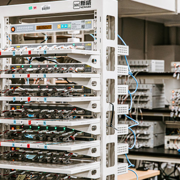 Battery cycler system in Olin Hall used by the Kalra research group to charge and discharge batteries to evaluate their performance in collaboration with Binghamton-based battery company Charge CCCV.