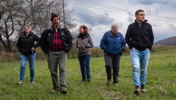 Quirine Ketterings, Olivia Godber, Agustin Olivo and the owners of Whey Street Dairy inspecting cover crops.