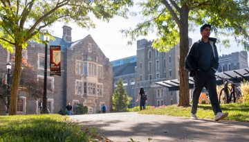 Students head to morning classes near Ives Hall.